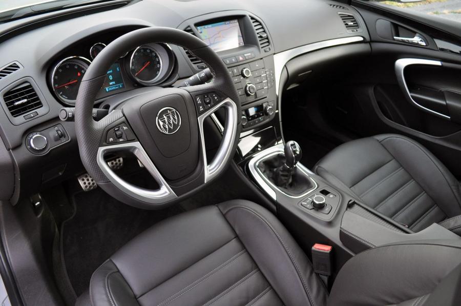  Buick Regal GS 2012 года  (фото 73 из 90)